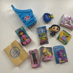 Toy Mini brands bundle